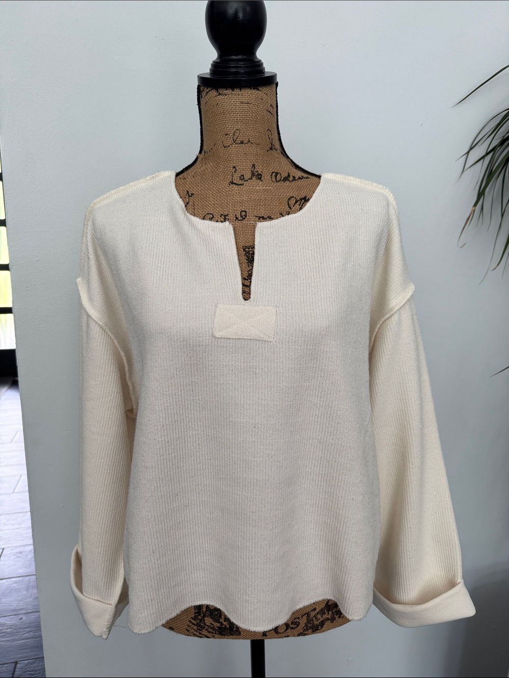 Urban Outfitters Cream Knit Pullover Sweater